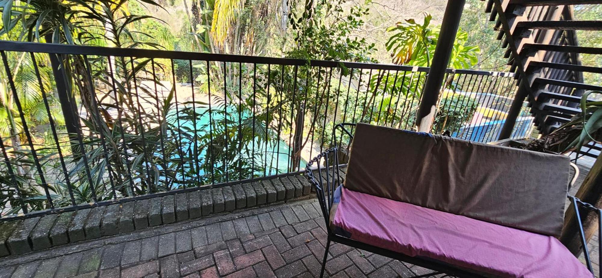 Old Vic Travellers Inn Nelspruit Mbombela Extérieur photo