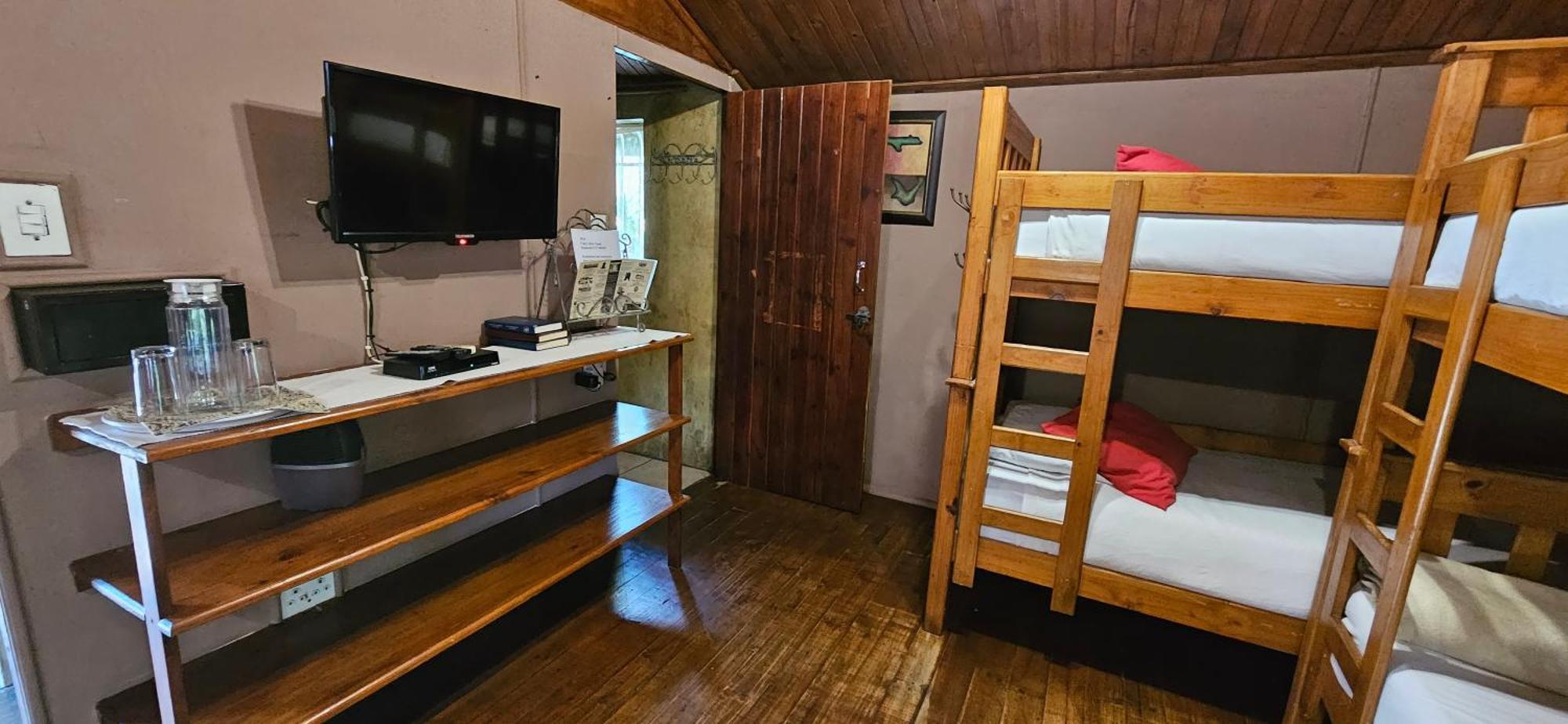 Old Vic Travellers Inn Nelspruit Mbombela Extérieur photo