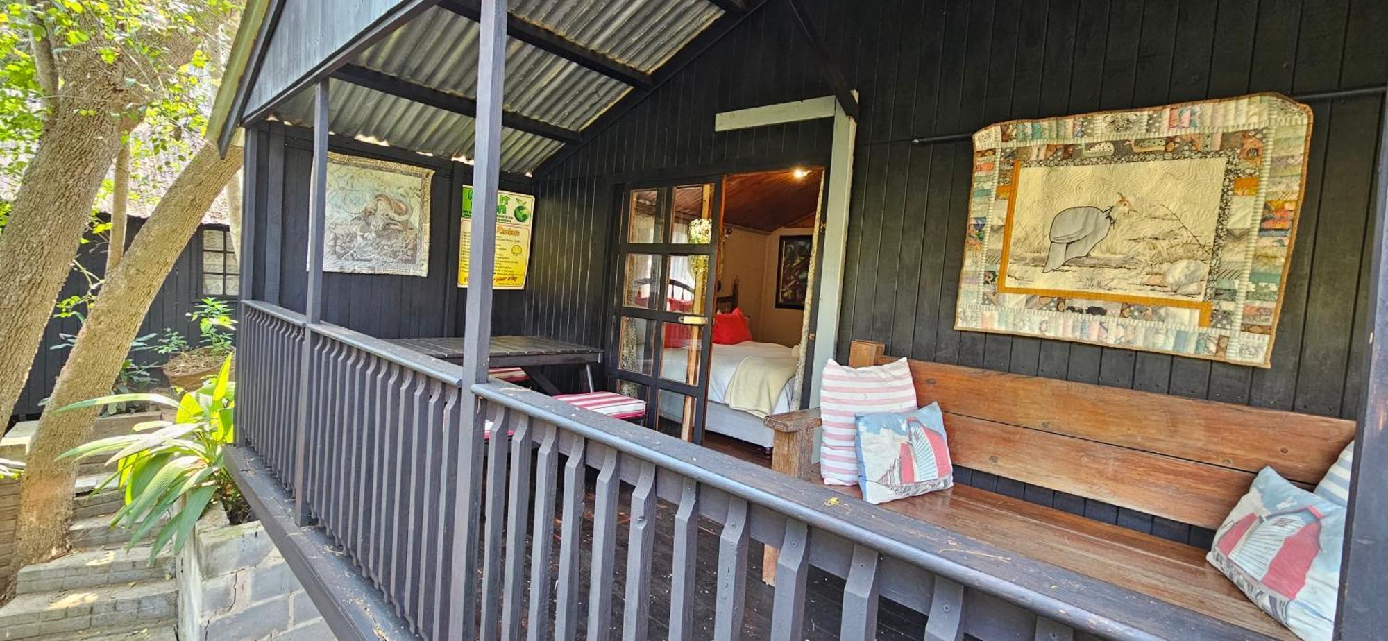 Old Vic Travellers Inn Nelspruit Mbombela Extérieur photo