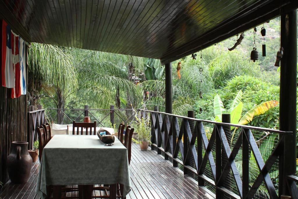 Old Vic Travellers Inn Nelspruit Mbombela Extérieur photo